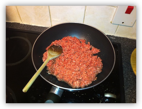 Fry the Minced Beef in a Wok
